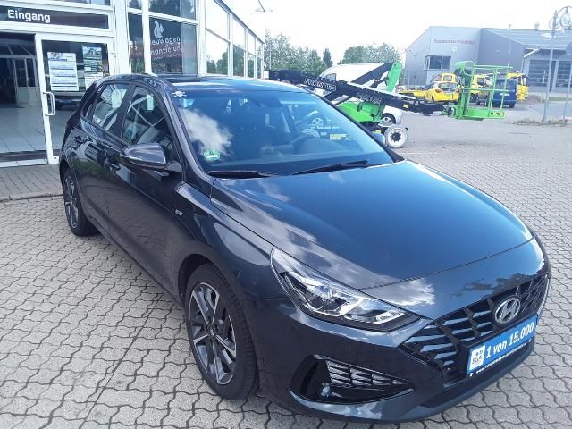 Hyundai i30 6.000 km 17.790 &euro; Braunlage 38700