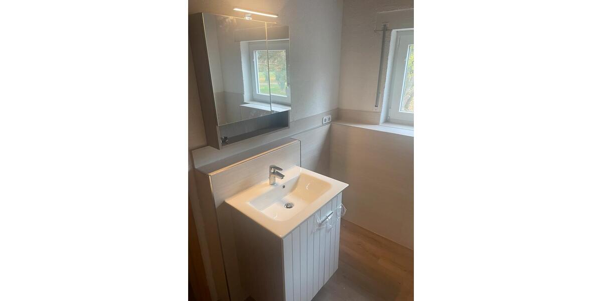 Etagenwohnung Großkrotzenburg - 5 Zimmer, 93 m&sup2;, 1.560&euro; | Angebot:24657900