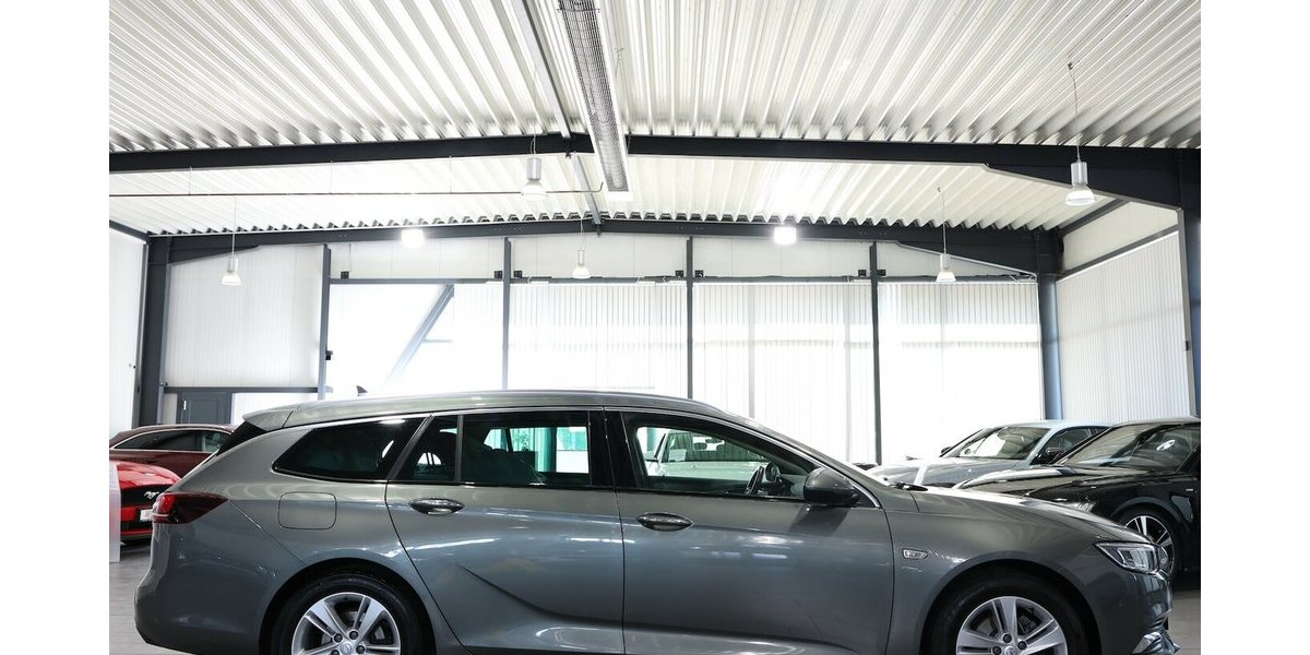 Opel Insignia ST 1.6 D BUSINESS INNOVATION / LED / 79.000 km 16.444 &euro; Hamm 59077