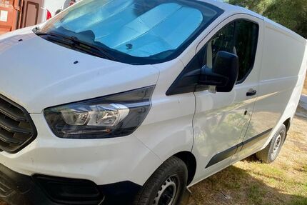 Ford Transit Custom 74.000 km 15.200 &euro; Wolfsburg 38446