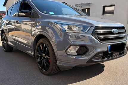 Ford Kuga 84.900 km 17.990 &euro; Freudental 74392