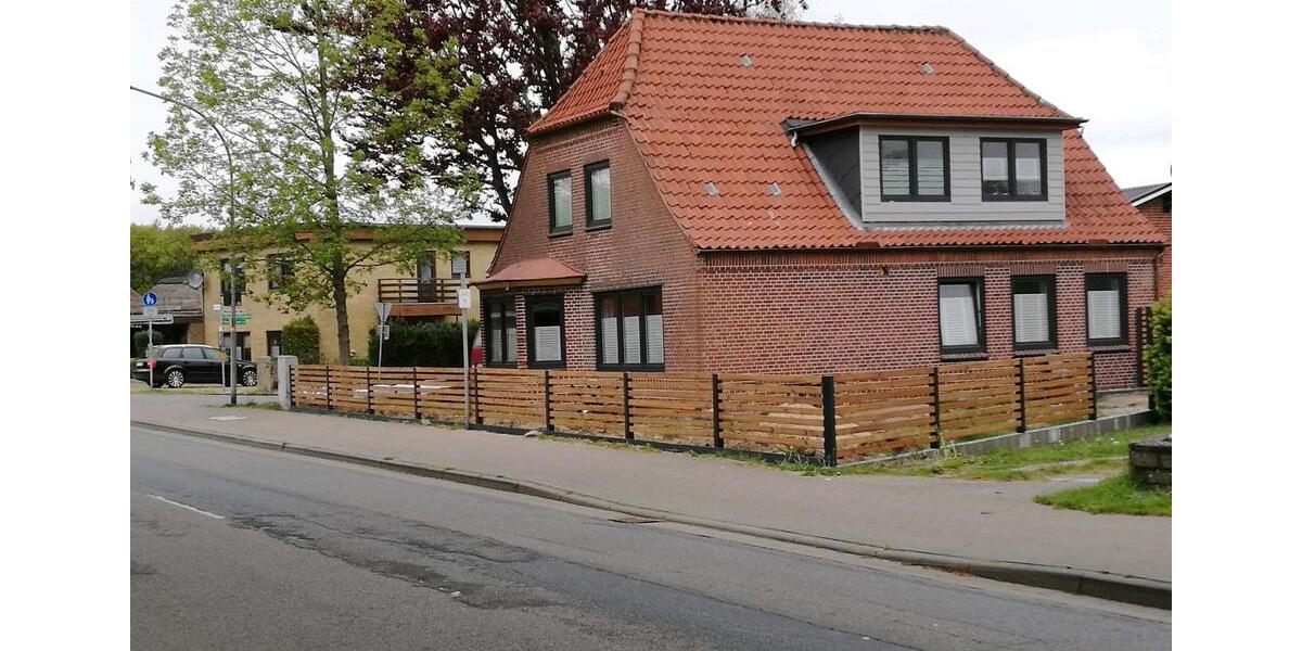Einfamilienhaus Süderlügum - 5 Zimmer, 180 m&sup2;, 395.000&euro; | Angebot:25414754