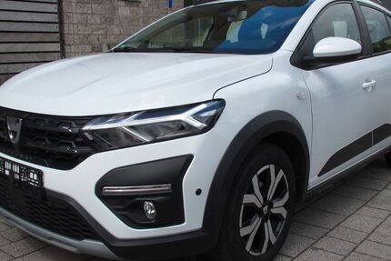 Dacia Sandero 126.357 km 8.950 &euro; Würzburg 97080