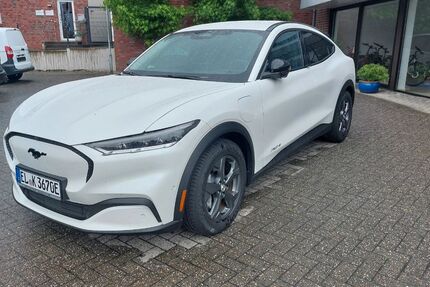 Ford Mustang Mach-E 7.950 km 35.500 &euro; Emsbüren 48488