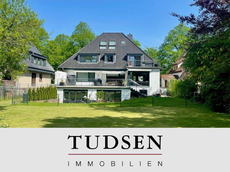 Wohnung mit grosser Terrasse und eigenem Garten.