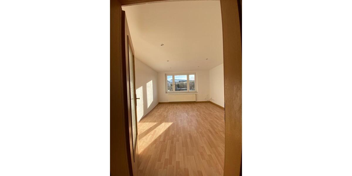 Etagenwohnung Wildenfels - 3 Zimmer, 60 m&sup2;, 39.500&euro; | Angebot:27427225