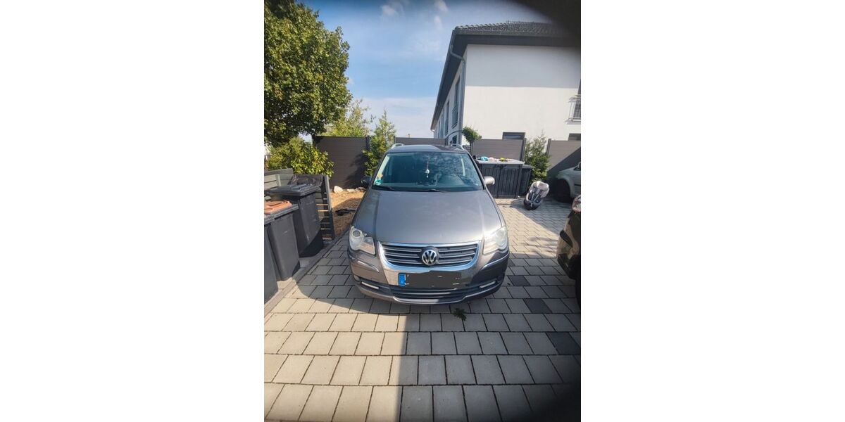 VW Touran 270.000 km 1.999 &euro; Hülben 72584