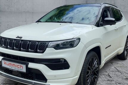 Jeep Compass 33.100 km 24.990 &euro; Aalen-Dauerwang 73457