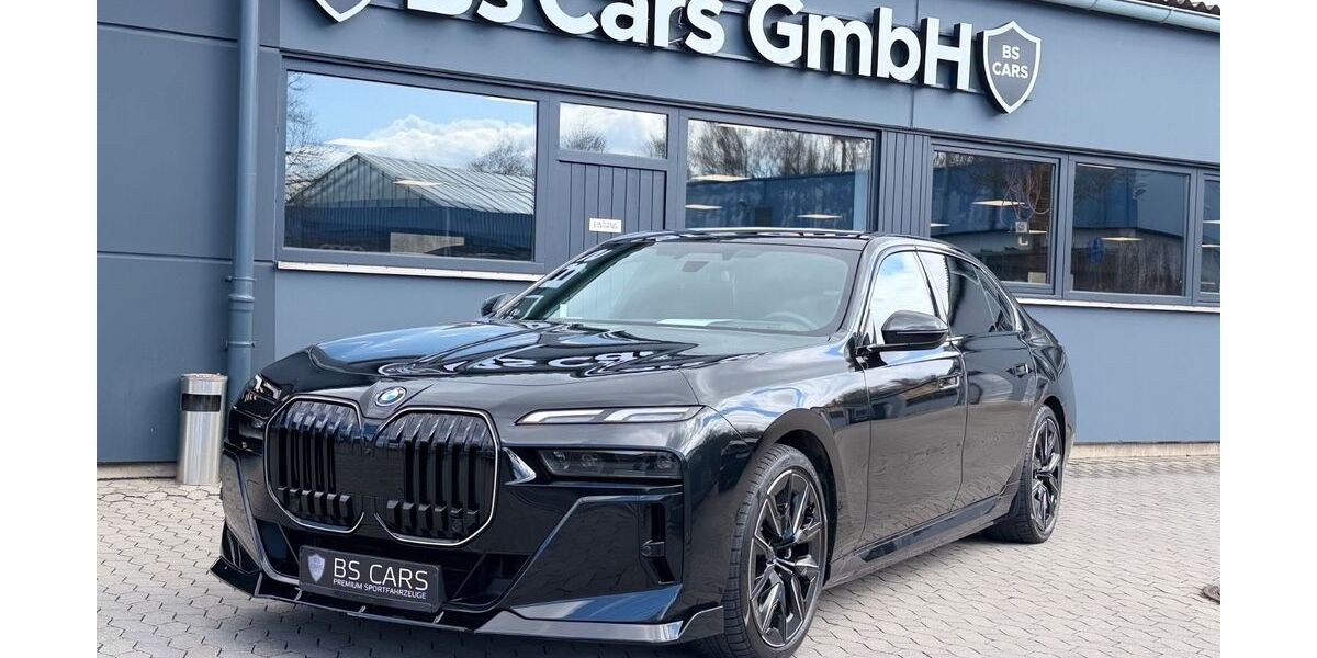 BMW i7 34.889 km 73.999 &euro; Zirndorf 90513