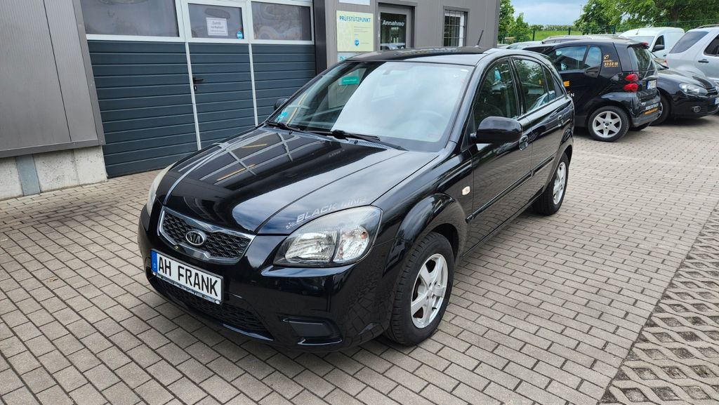 Kia Rio 158.673 km 3.490 &euro; Teltow 14513