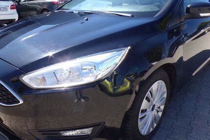 Ford Focus 230.500 km 2.750 &euro; Bad Oeynhausen 32547
