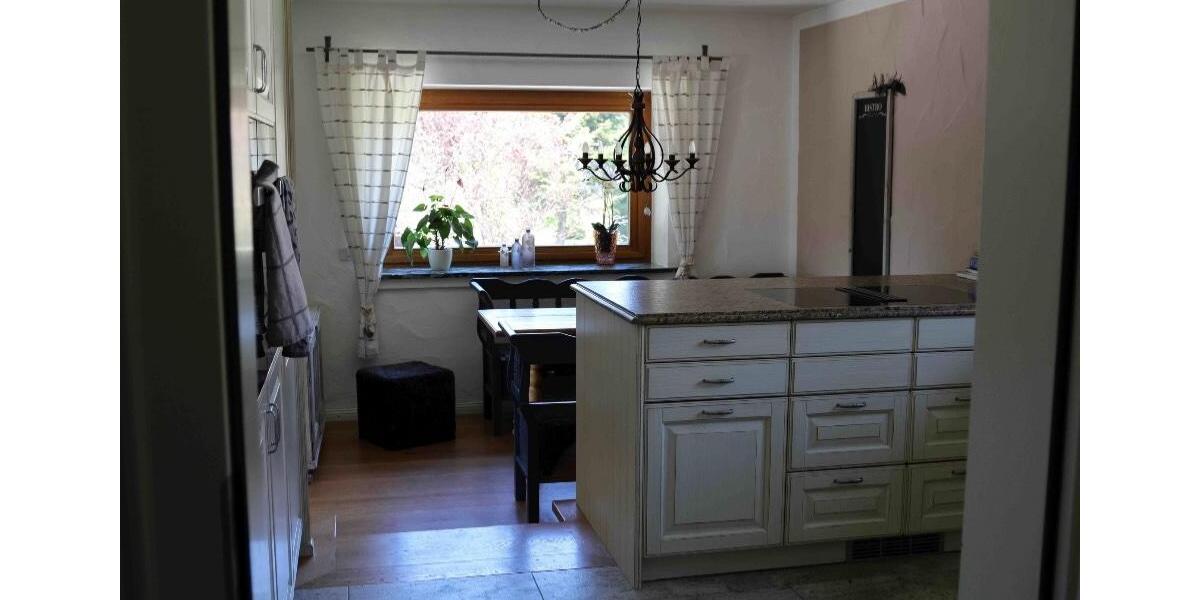 Villa Penzberg - 7 Zimmer, 244 m&sup2;, 1.980.000&euro; | Angebot:27007111