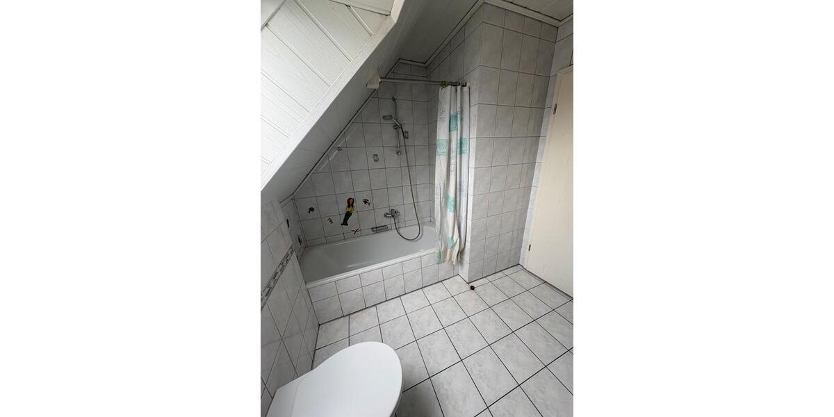Dachgeschoßwohnung Auhausen Dornstadt - 2 Zimmer, 56 m&sup2;, 650&euro; | Angebot:26504082