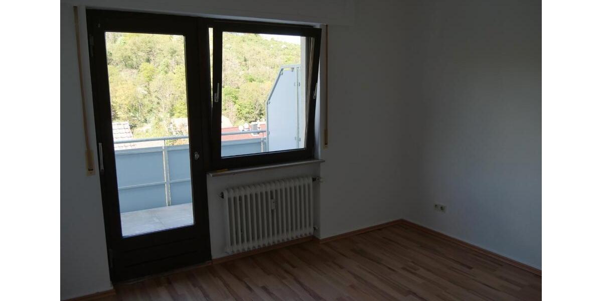 Hochparterre Bad Schwalbach - 2 Zimmer, 67 m&sup2;, 650&euro; | Angebot:26383957