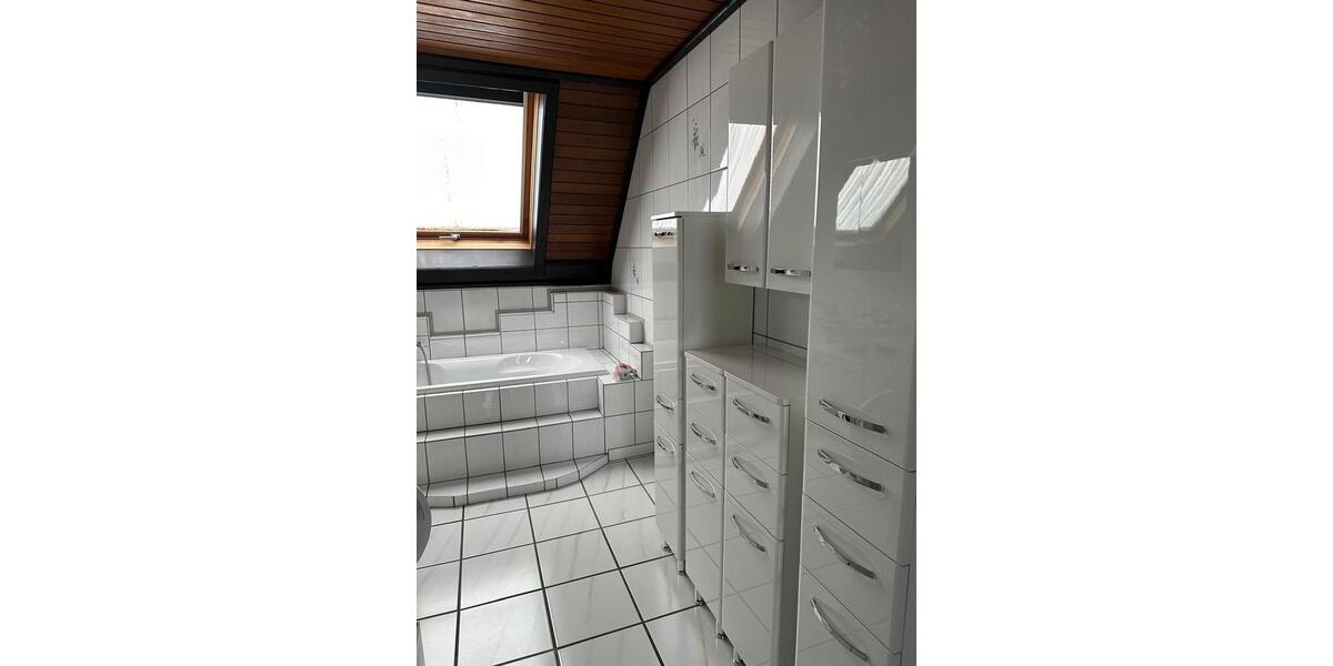 Etagenwohnung Idar-Oberstein Oberstein - 4 Zimmer, 107 m&sup2;, 950&euro; | Angebot:26375467