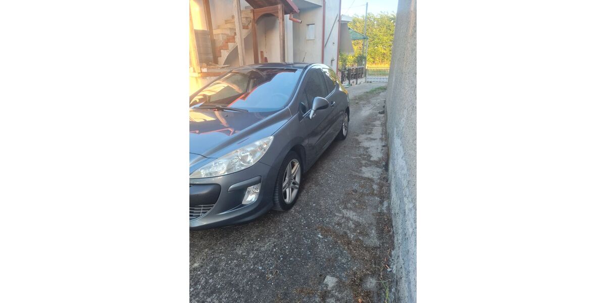 Peugeot 308 120.000 km 3.500 &euro; Offenbach 63075