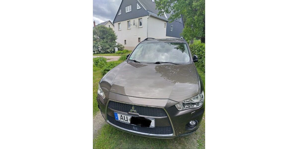 Mitsubishi Outlander 139.000 km 7.600 &euro; Eibenstock 08309