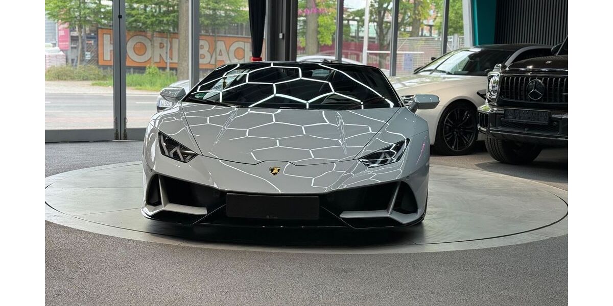 Lamborghini Huracán 4.716 km 299.000 &euro; Berlin 12277