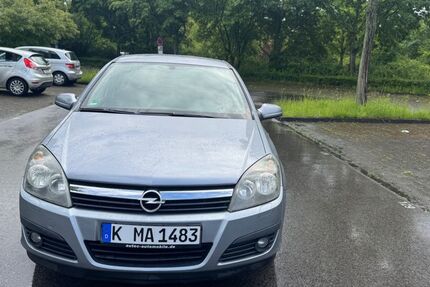 Opel Astra 165.000 km 2.600 &euro; Köln 51063