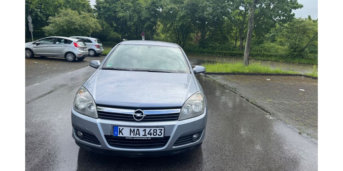 Opel Astra 165.000 km 2.600 &euro; Köln 51063