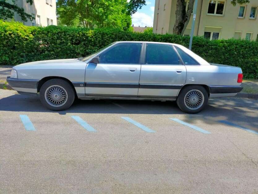 100