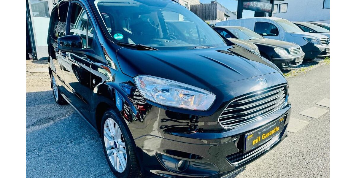 Ford Tourneo Courier 138.000 km 6.990 &euro; München 81825