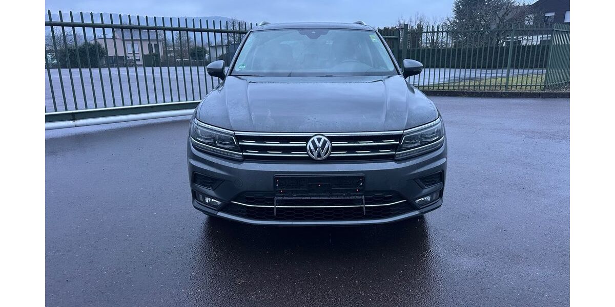 VW Tiguan 147.000 km 18.400 &euro; Konz 54329