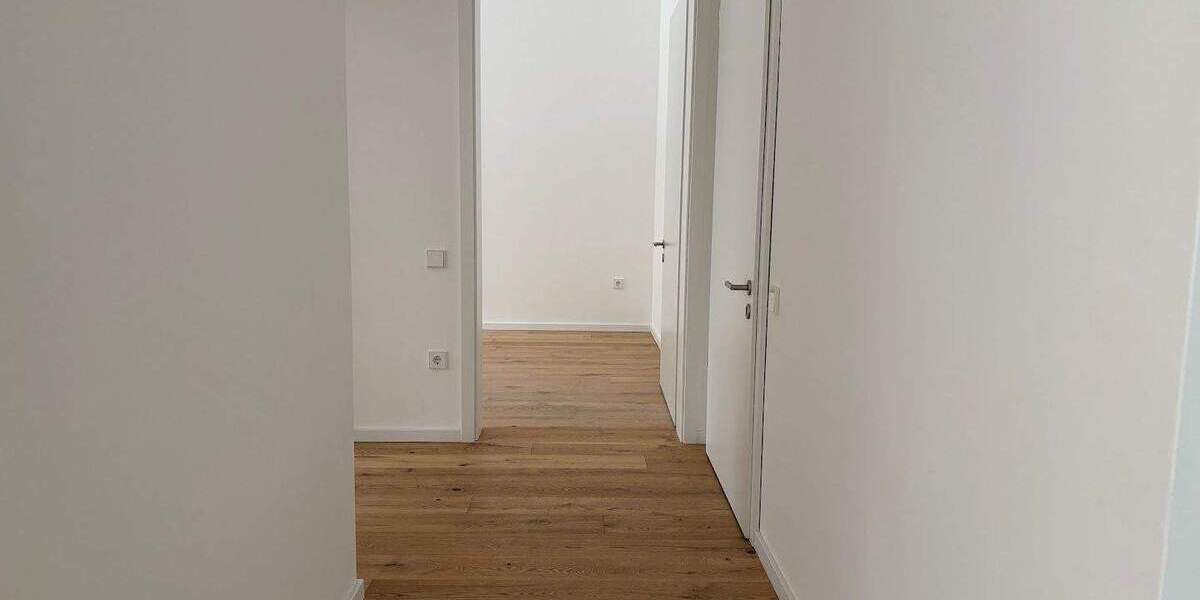 Etagenwohnung Hannover Döhren - 3 Zimmer, 100 m&sup2;, 1.450&euro; | Angebot:24594302