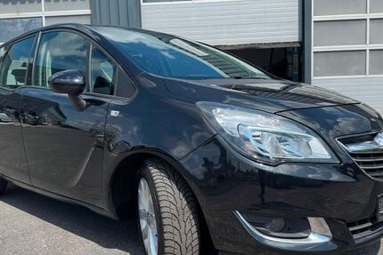Opel Meriva 236.284 km 2.600 &euro; Düsseldorf 40627