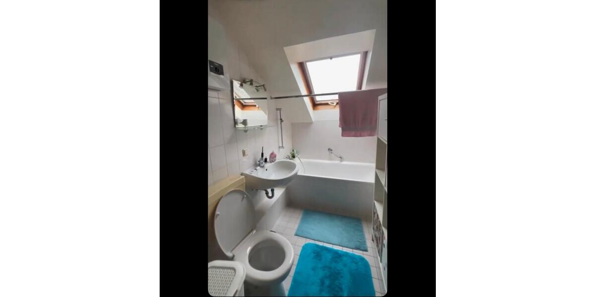 Dachgeschoßwohnung Hanau - 1 Zimmer, 27 m&sup2;, 830&euro; | Angebot:26429873