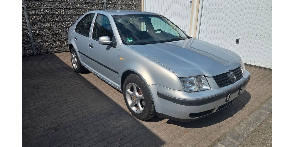 VW Bora 183.275 km 2.250 &euro; Olching 82140