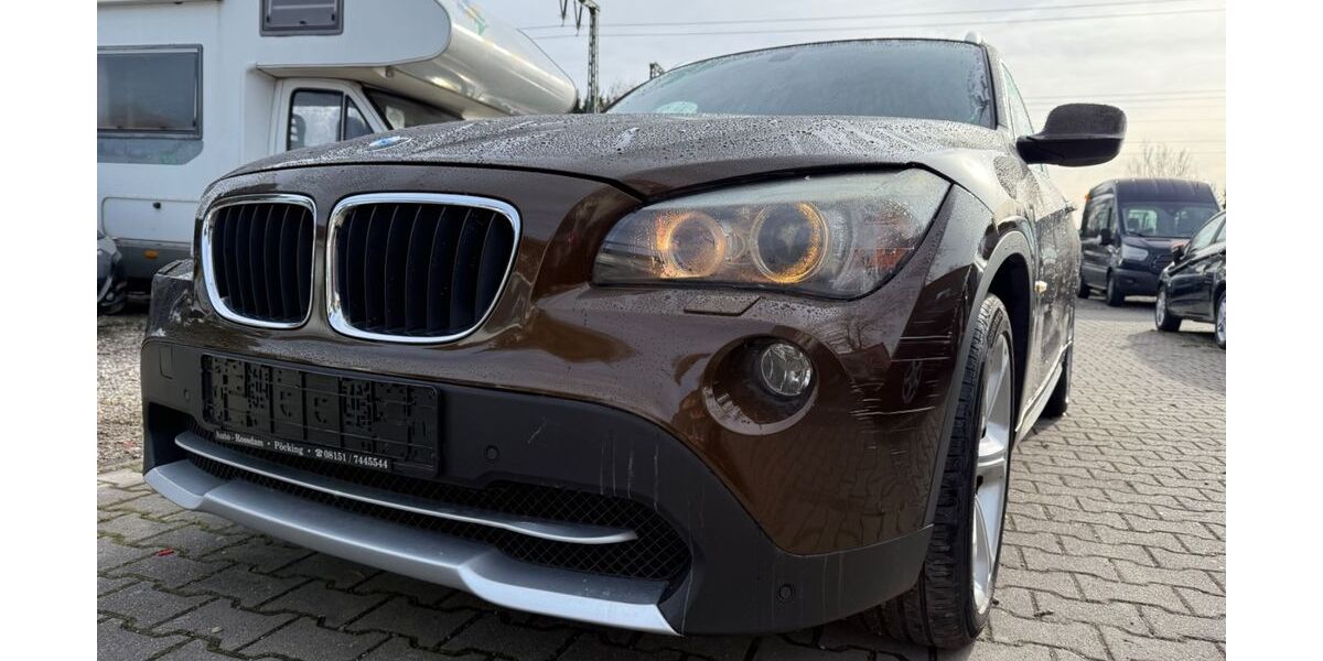 BMW X1 187.035 km 3.999 &euro; München 81243