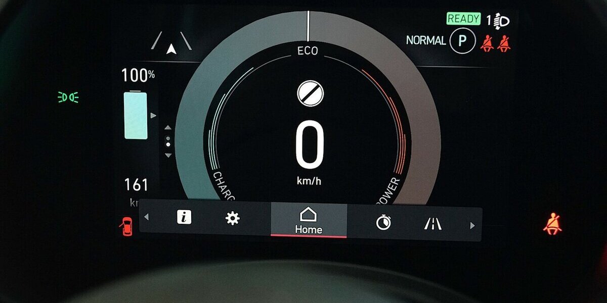 Fiat 500e Action Carplay Android Automatik 1.Hand 20.500 km 13.120 &euro; Lich 35423