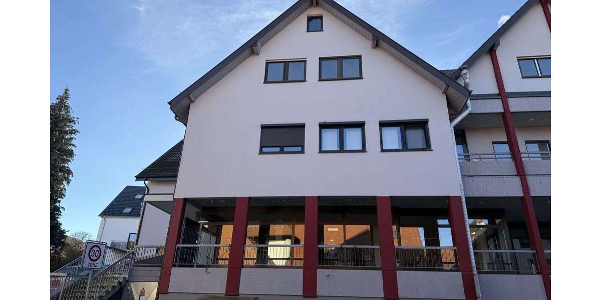Etagenwohnung Bisingen - 3 Zimmer, 93 m&sup2;, 990&euro; | Angebot:24562145