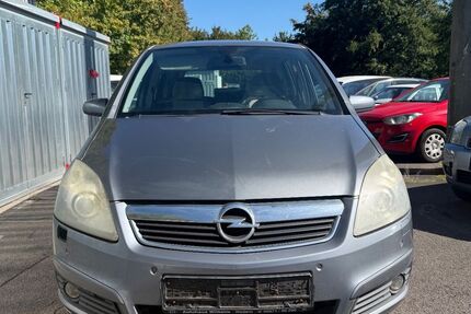 Opel Zafira 330.000 km 999 € Merzig 66663