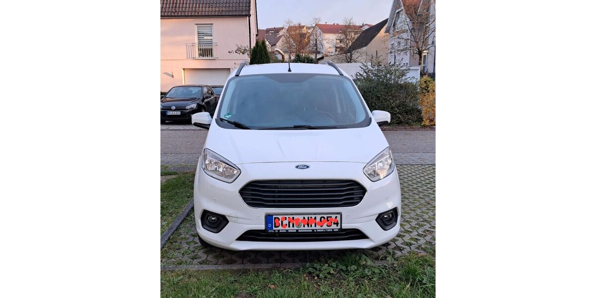 Ford Tourneo Courier 156.000 km 8.490 &euro; Obersulm 74182