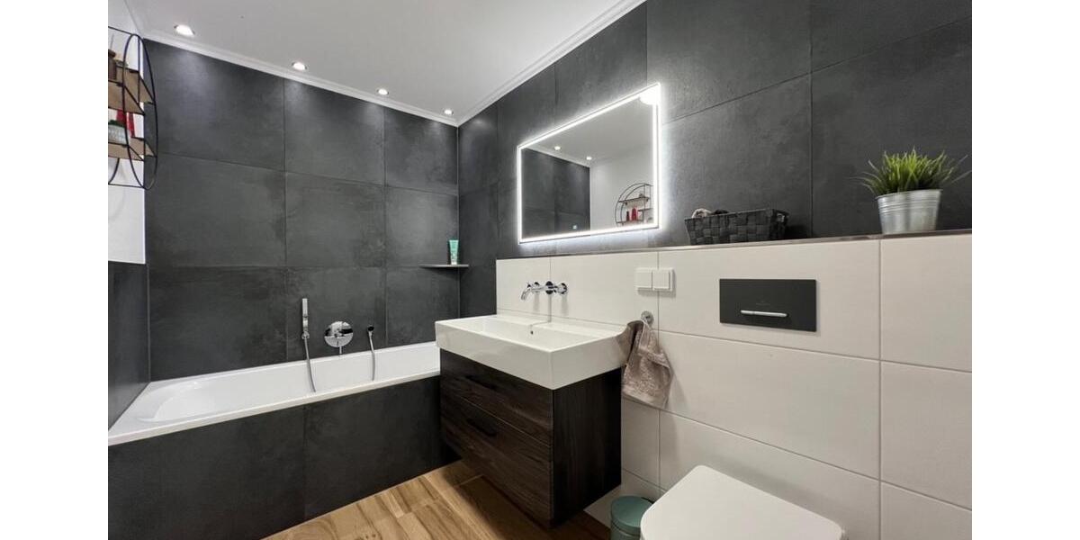 Maisonettenwohnung Weiden in der Oberpfalz - 3.5 Zimmer, 107 m&sup2;, 345.500&euro; | Angebot:25266613