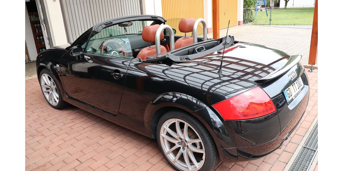 Audi TT 168.000 km 6.500 &euro; Schwäbisch Gmünd 73527