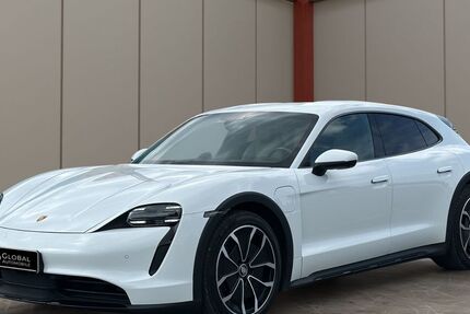 Porsche Taycan 43.000 km 63.900 &euro; Potsdam 14478