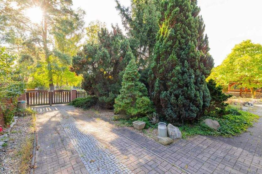 Seenah! Einfamilienhaus in Müggelheim - Mit Einbauküche, Fußbodenheizung, Carport, Nebengebäude usw. 4 zimmer