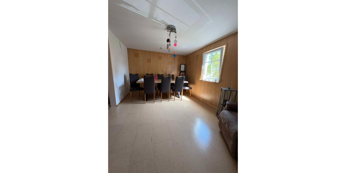Mehrfamilienhaus, Wohnhaus Georgensgmünd - 8 Zimmer, 173 m&sup2;, 350.000&euro; | Angebot:26987351