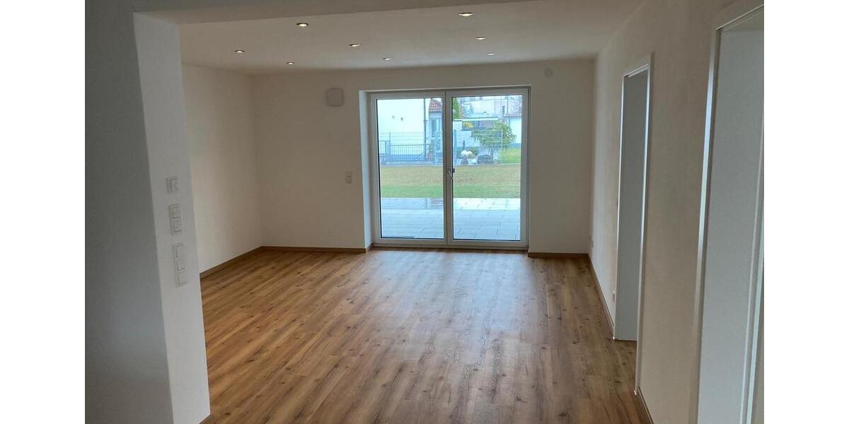 Erdgeschoßwohnung Dillingen an der Donau - 3 Zimmer, 89 m&sup2;, 1.068&euro; | Angebot:26405851
