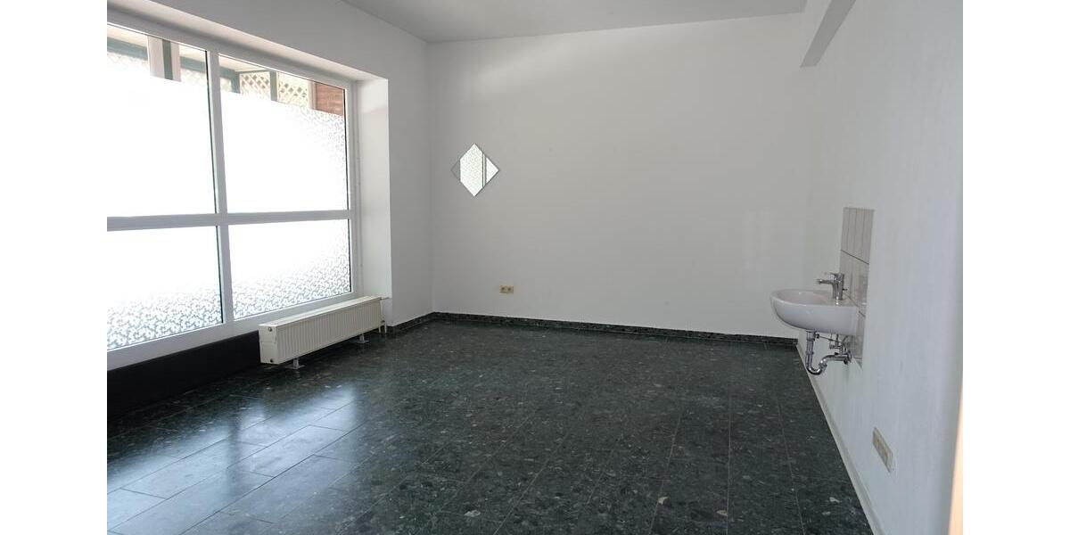 Büro- Praxisfläche zimmer