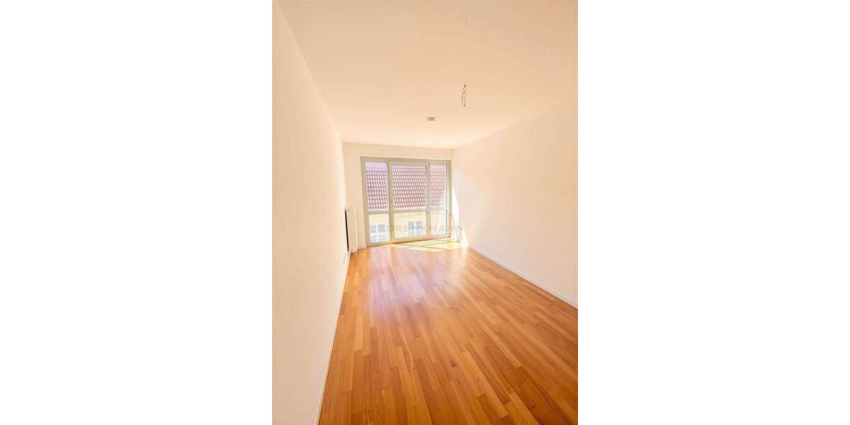 Etagenwohnung Rostock Stadtmitte - 2 Zimmer, 57 m&sup2;, 690&euro; | Angebot:25424476