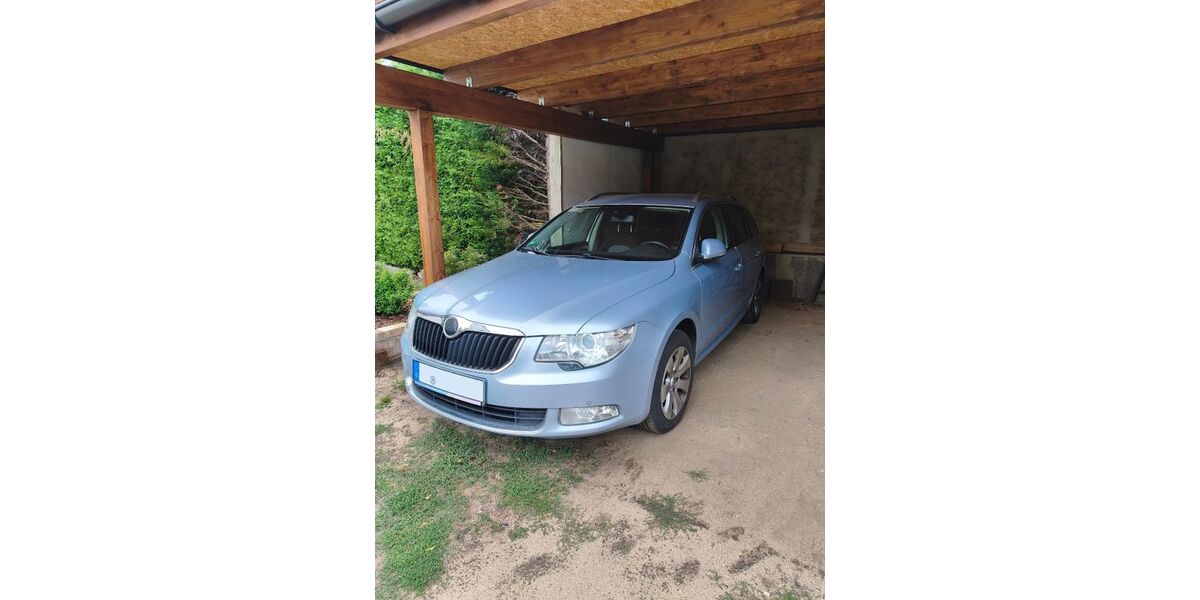 Skoda Superb 194.239 km 2.300 &euro; Fichtenwalde 14547