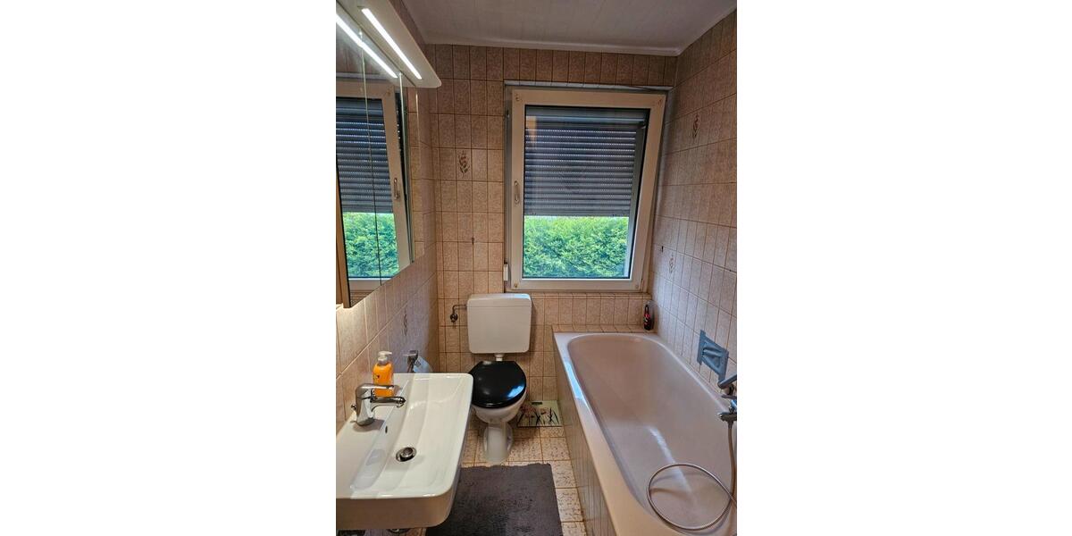 Etagenwohnung Mönchengladbach West - 3 Zimmer, 60 m&sup2;, 150.000&euro; | Angebot:26058815