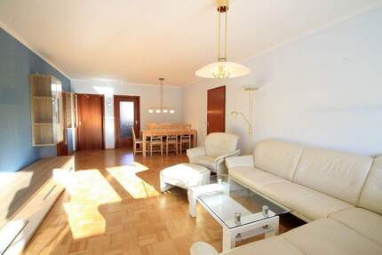 Wohnung Krumbach - 4 Zimmer, 96 m&sup2;, 296.800&euro; | Angebot:25732226