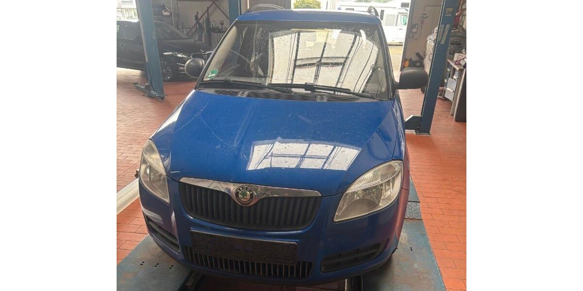 Skoda Fabia 209.000 km 900 &euro; kirchhundem 57399