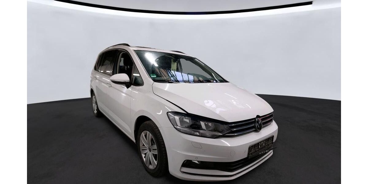 VW Touran 119.000 km 20.990 &euro; Braunschweig 38116