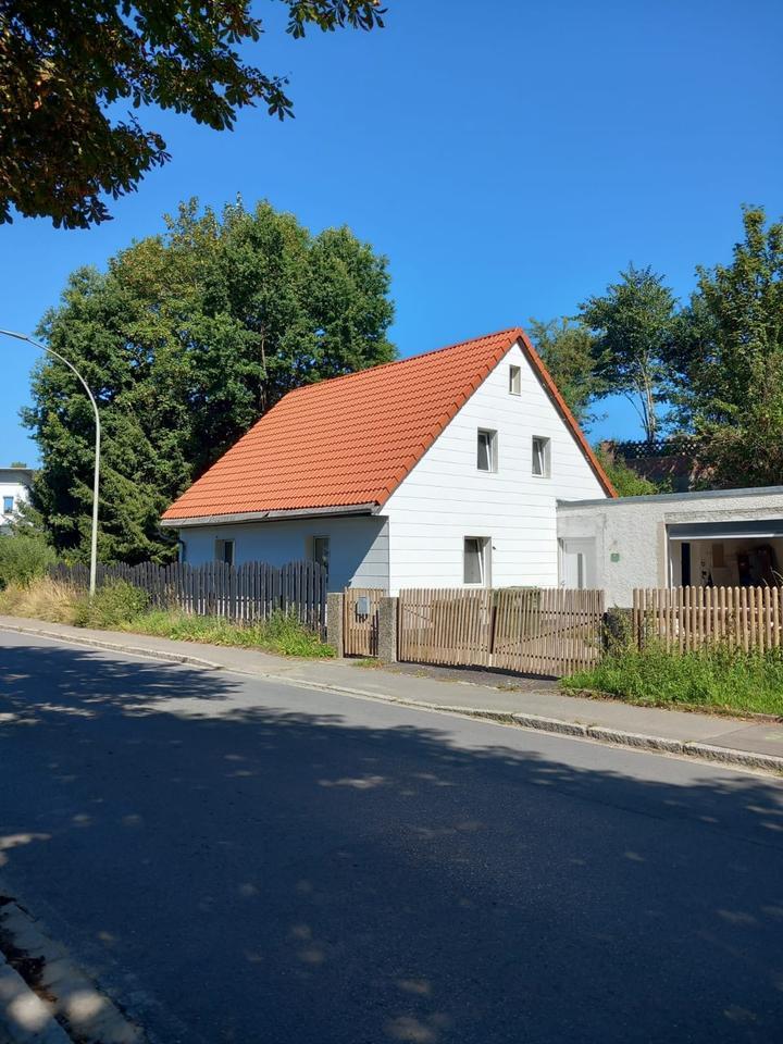 1 Familien Haus mit Garten zu vermieten
